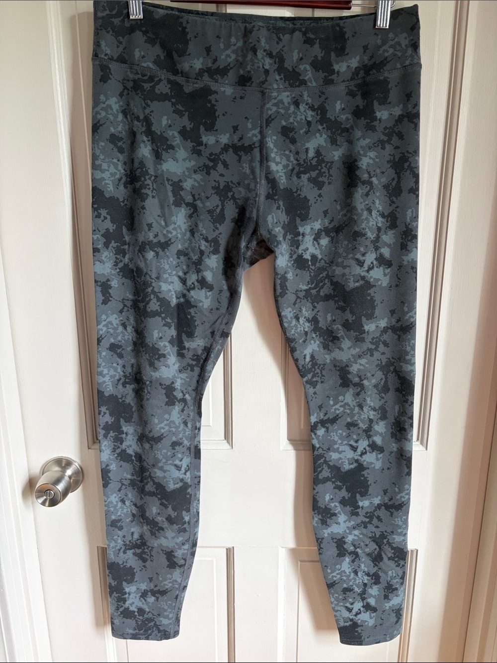 Pact Organic Gray Camo Leggings
